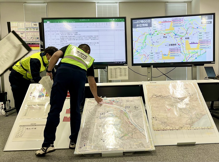 災害図上訓練の写真